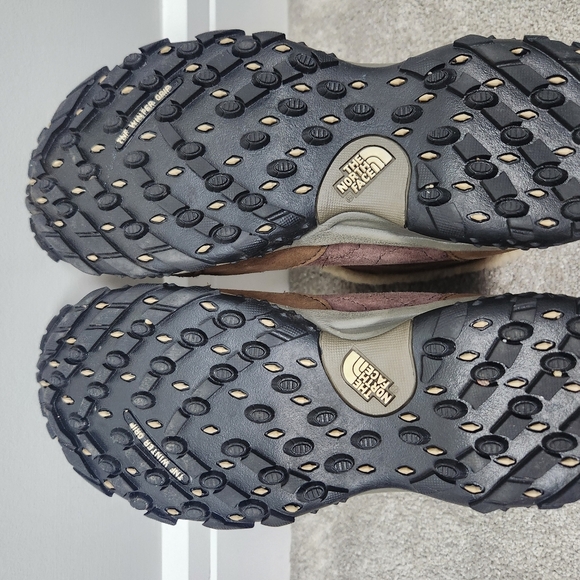 The North Face Bella Alta Brown Suede Winter Snow Boots Faux Fur Lining Size 8 - Picture 7 of 9